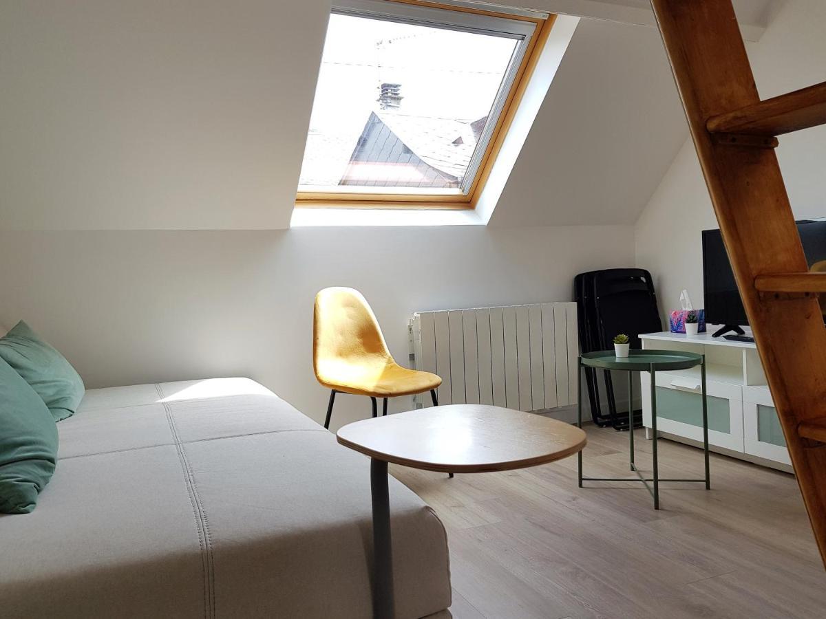 Fleurybis - Appartement Calme Proche De Rouen Deville-les-Rouen エクステリア 写真